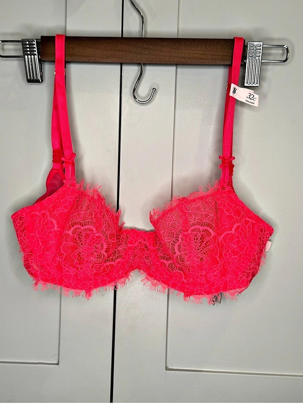 Victoria's Secret The Lacie Unlined Balconette Bra Lace Bra Pink 32C